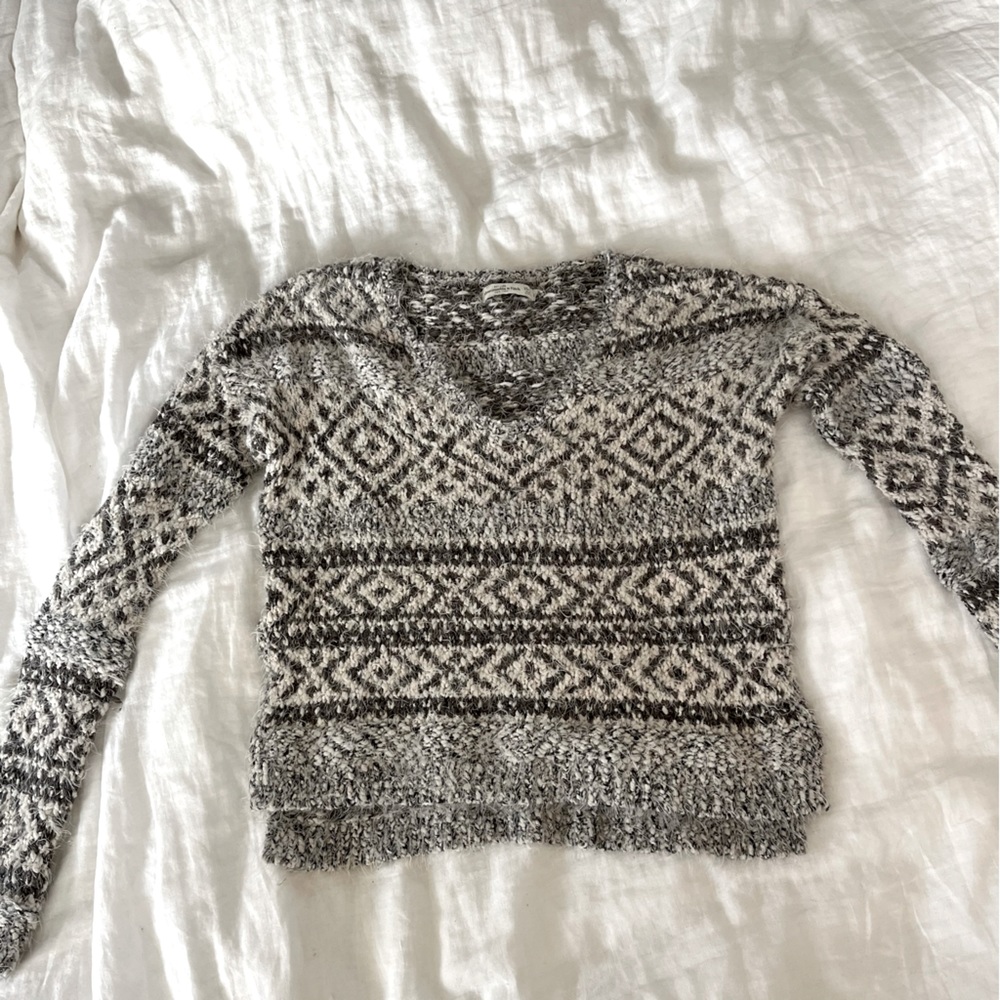 Abercrombie and Fitch geometric knit sweater size XS/sm